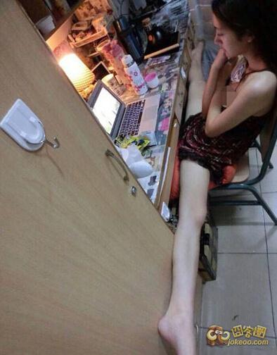 c0270339jw1eorxa8baw2j20ay0e0gno