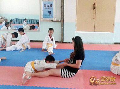 c0270339jw1eorxa9of5oj20b1087gn0