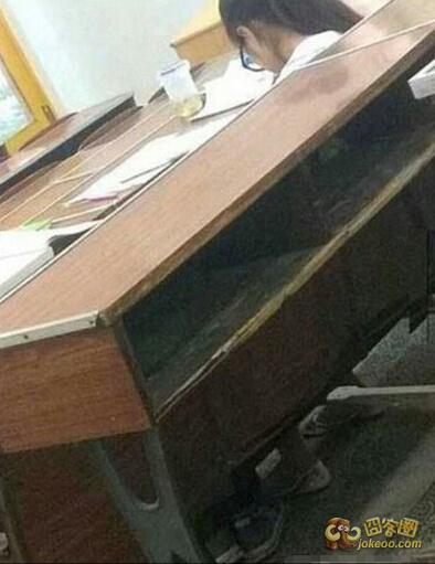 c0270339jw1eorxafmisxj20ay0e7mz1