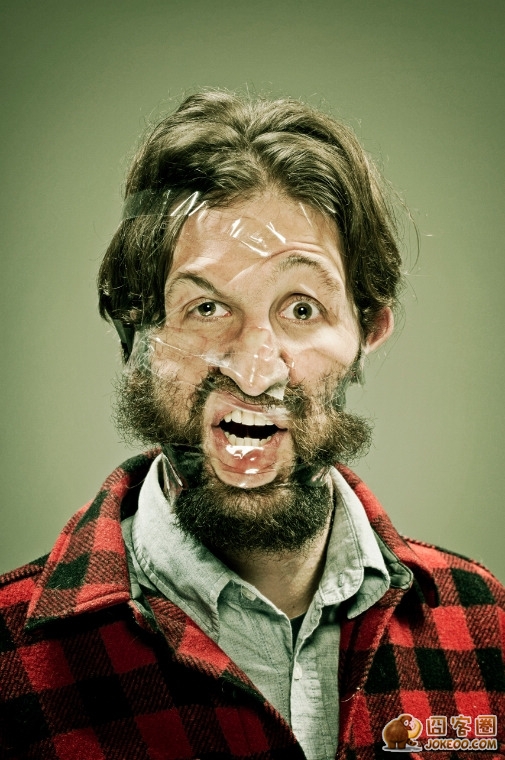 图片[33]-艺术家胶带贴脸颊如僵尸附身一般[34P]-囧客圈