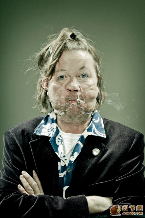 图片[27]-艺术家胶带贴脸颊如僵尸附身一般[34P]-囧客圈