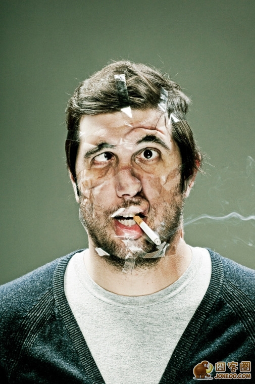 图片[19]-艺术家胶带贴脸颊如僵尸附身一般[34P]-囧客圈