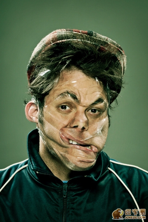 图片[9]-艺术家胶带贴脸颊如僵尸附身一般[34P]-囧客圈