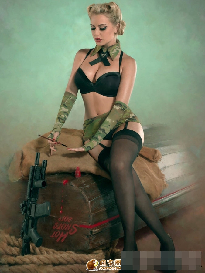 图片[10]-艳女郎演绎性感女兵 半裸翘臀军旅风-囧客圈
