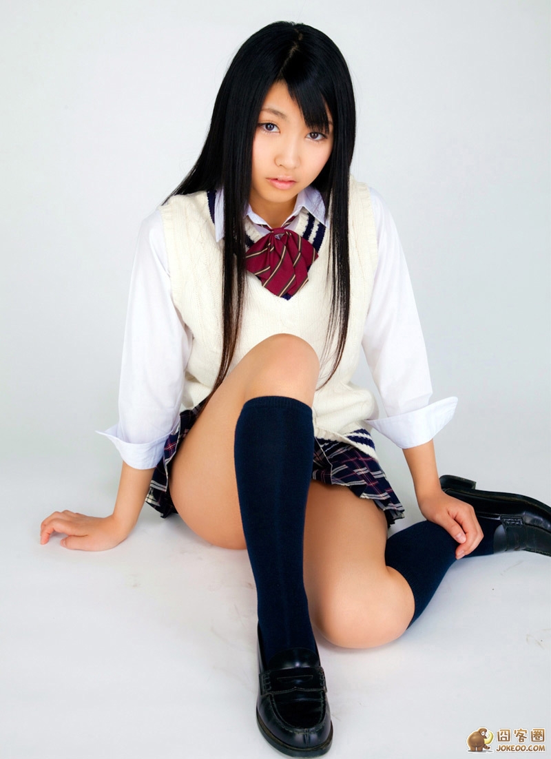 图片[7]-每日福利-清纯学生妹秀制服人体艺术 2013-01-10-囧客圈