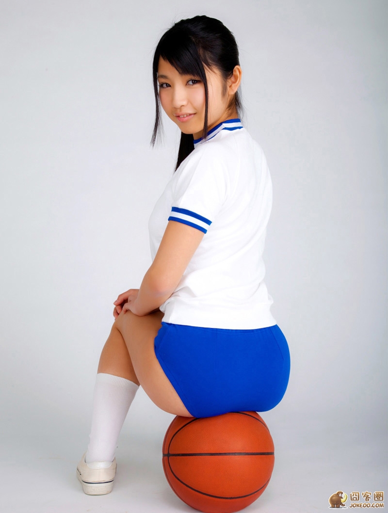 图片[4]-每日福利-清纯学生妹秀制服人体艺术 2013-01-10-囧客圈