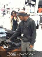 图片[5]-每日一囧 哥从小就怕黑 02-01-囧客圈