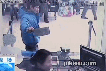 图片[1]-哥们你是猴子请来逗逼的么-囧客圈