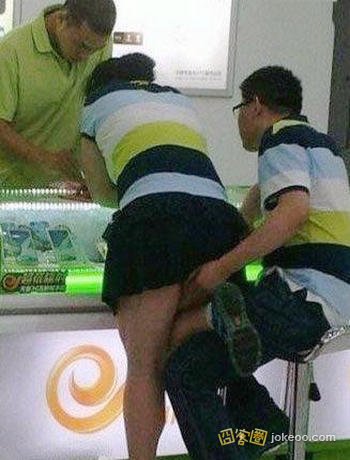 686e28e2jw1eqtwrecbq6j209q0cs3z4