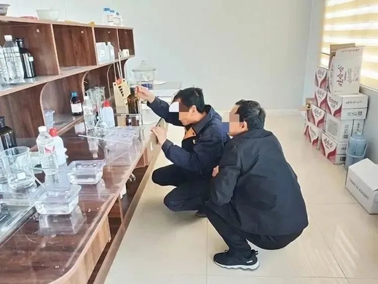 图片[10]-称霸实验室的娃娃纯净水-囧客圈