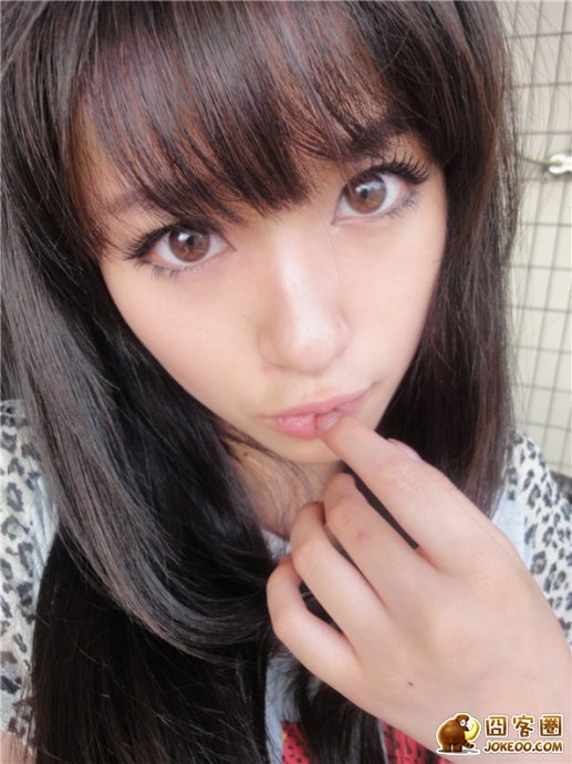 小站成立这么久了，咱一直努力着完善这个小站。每天辛苦的从网上搜罗最性感的美女图片。真的真的很辛苦。希