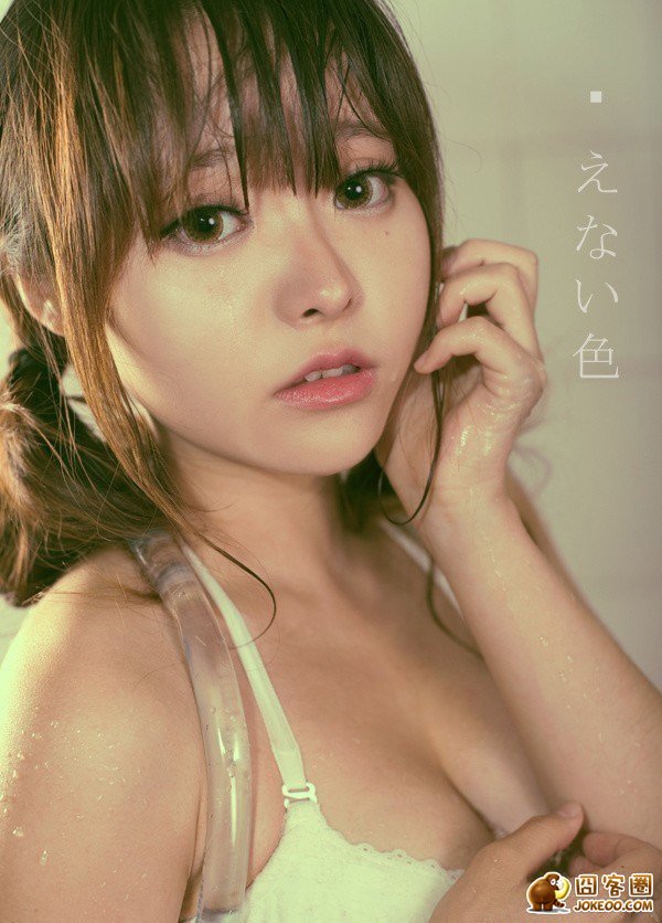 宅男女神柳侑绮清纯甜美湿身照