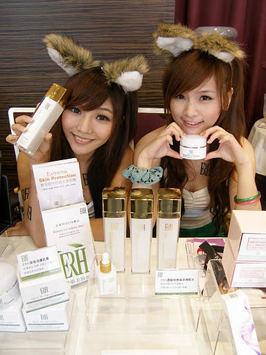 如果喜欢本小站的内容，在小站的顶部，点击右边的“★星星★”推荐我们吧！